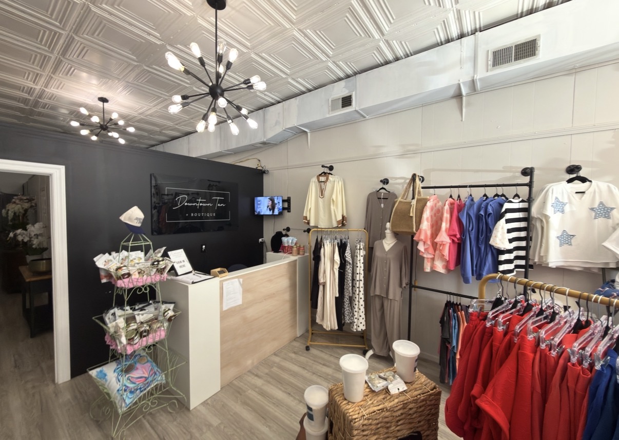 Downtown Tan & Boutique photo 2