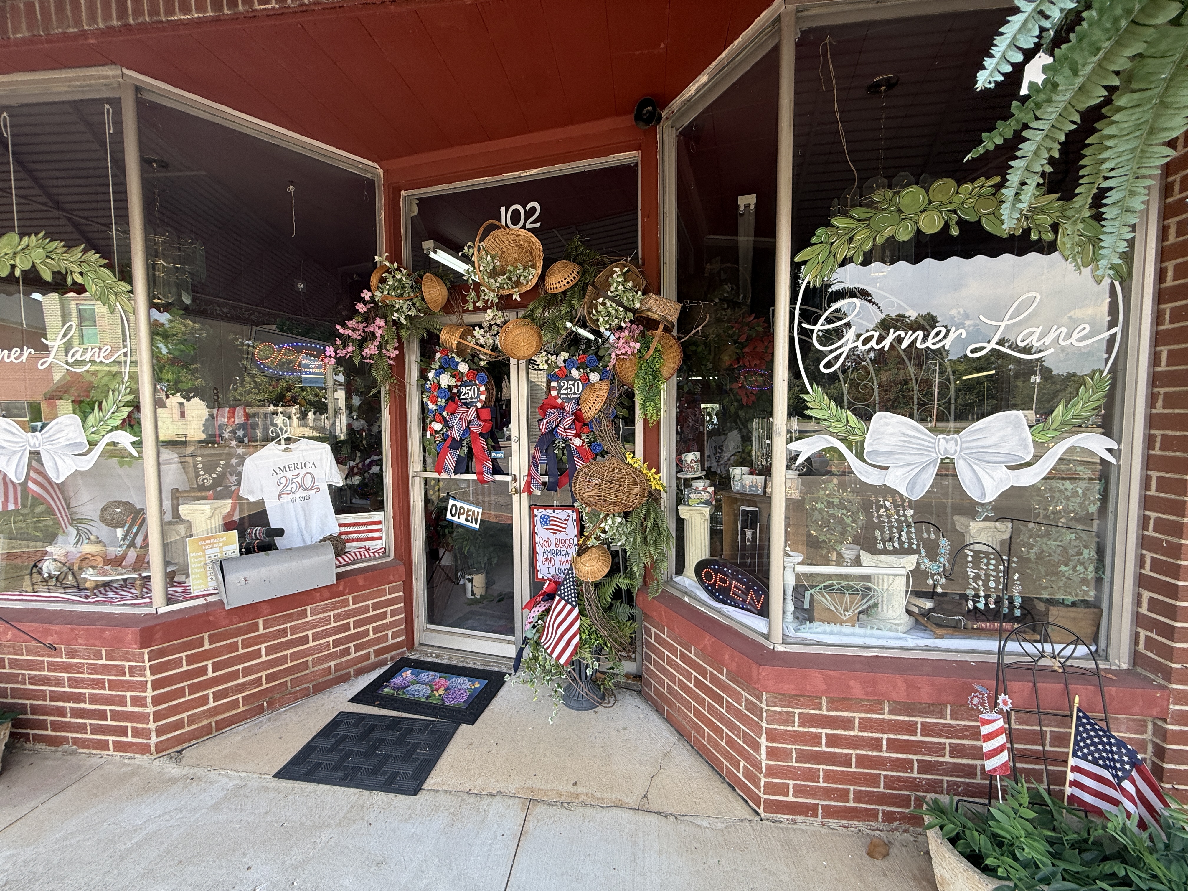 Garner Lane Designs in Piedmont, Alabama